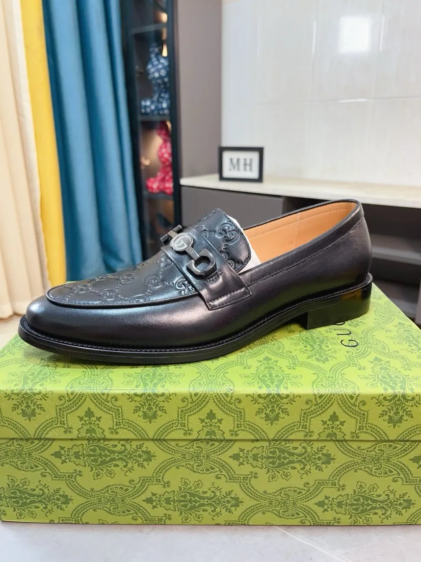 Men's Men's Shoes 💰520🌹🌹【GUCCI】The most popular classic Gucci leather shoes. Synchronized with the official website, the upper is made of Italian first-layer cowhide ➕cowhide lining, with unique brand and unique craftsmanship. Highlighting the hot style of the new year. Stop hesitating, stop wandering, get it now. Number: 38--44